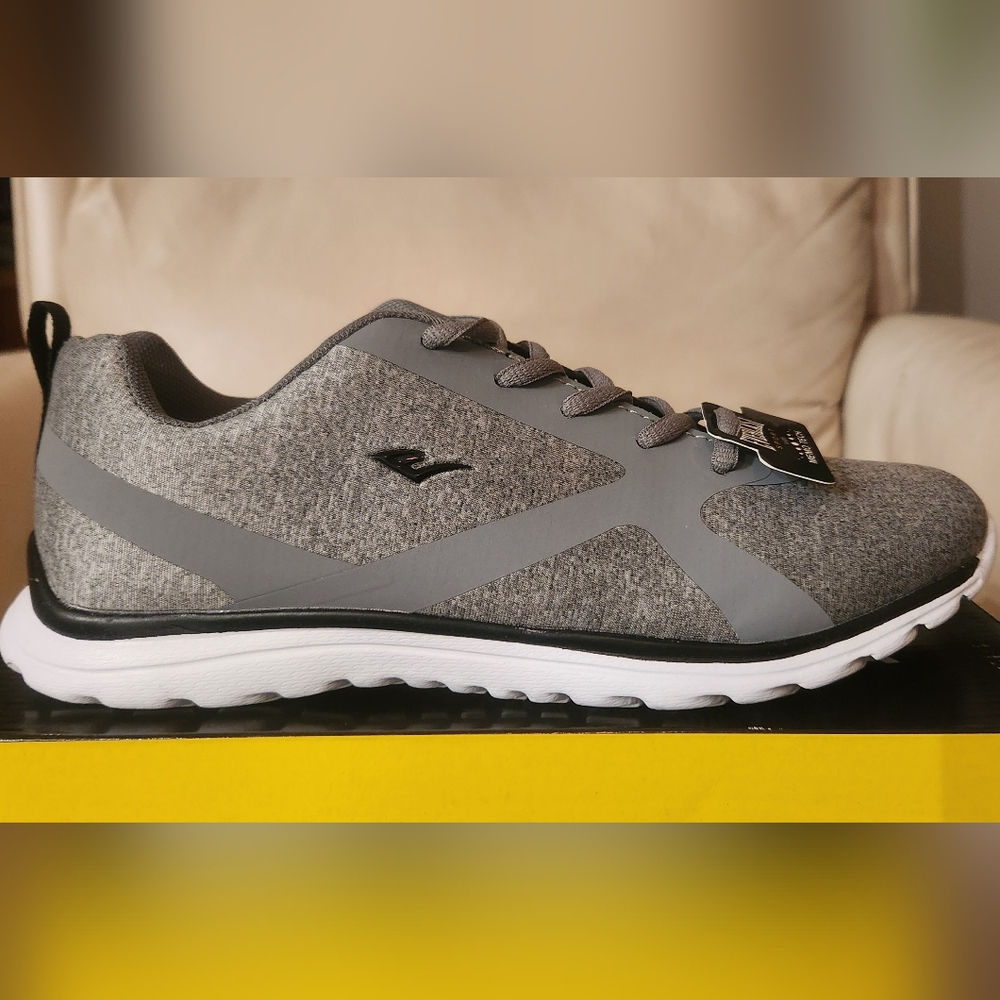 Everlast Sport Gray Women's Memory Foam Shoes 8.5 New in Box!